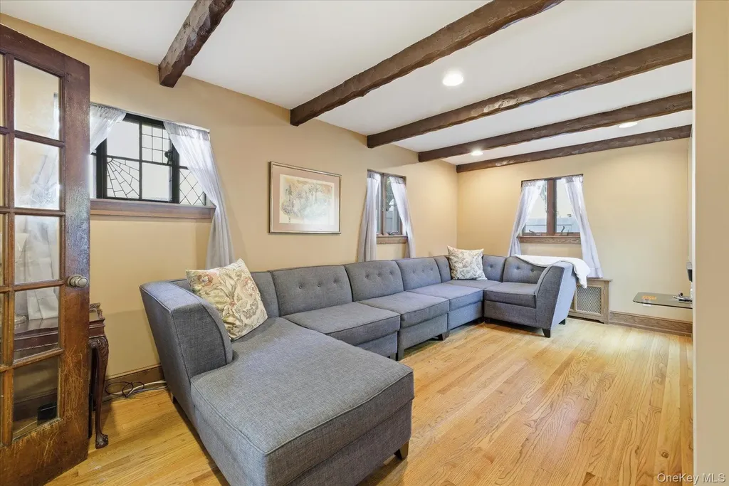 19 Addison Place Rockville Centre NY 11570