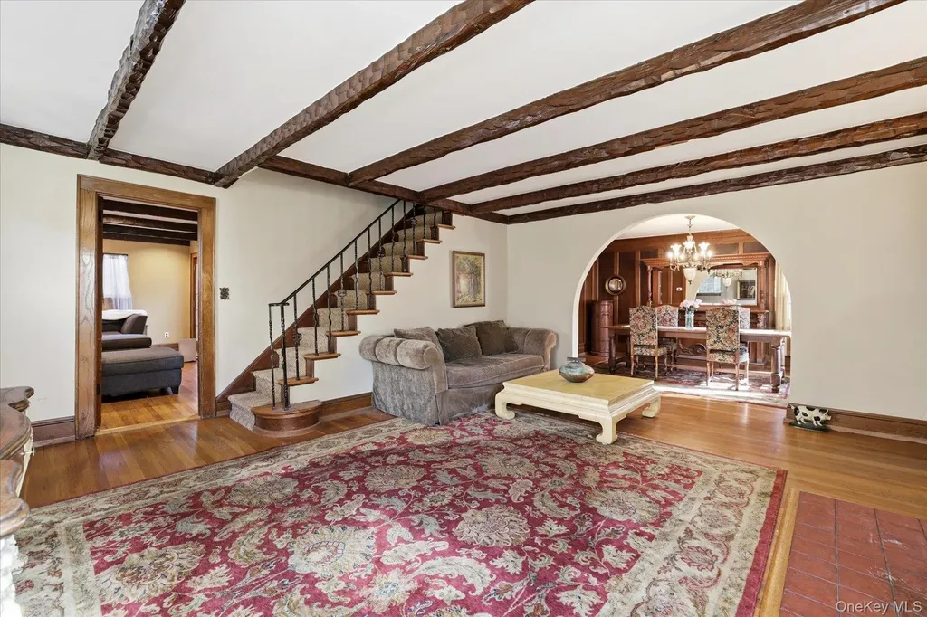 19 Addison Place Rockville Centre NY 11570