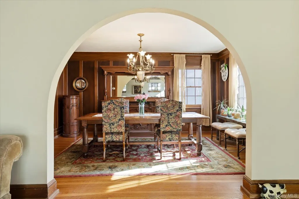 19 Addison Place Rockville Centre NY 11570