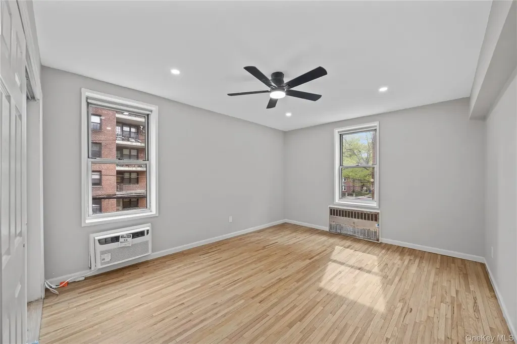 6535 Broadway Bronx NY 10471