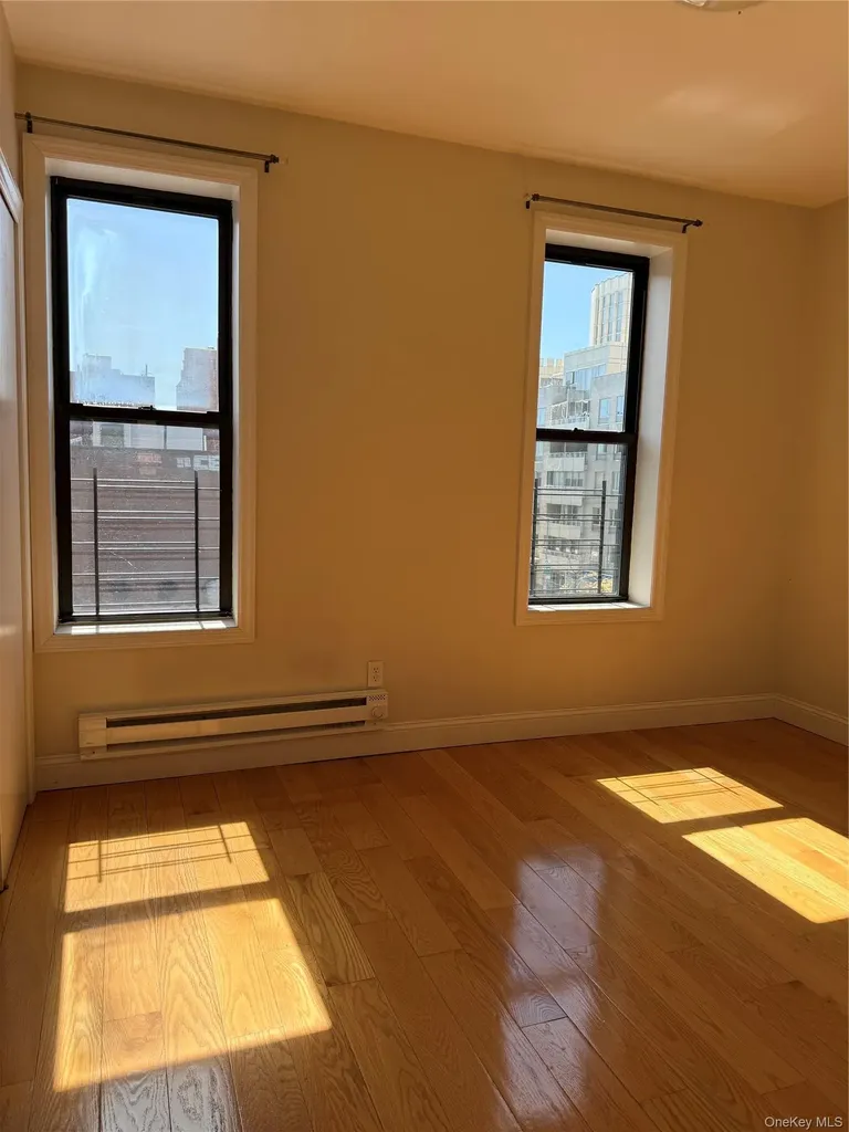 132-30 Sanford Avenue Flushing NY 11355