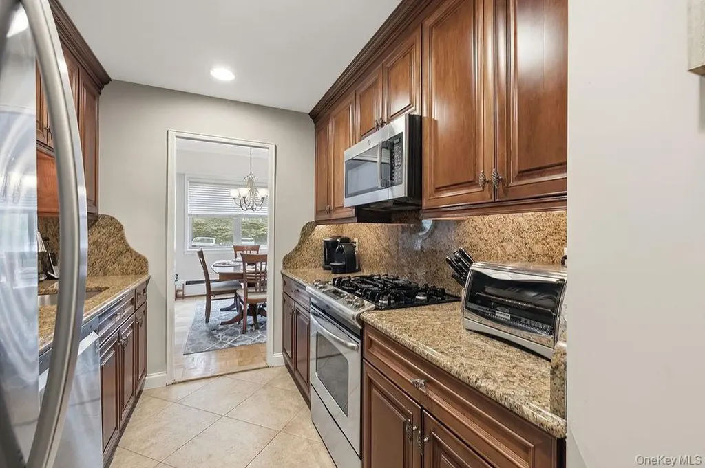 615 Palmer Road Yonkers NY 10701