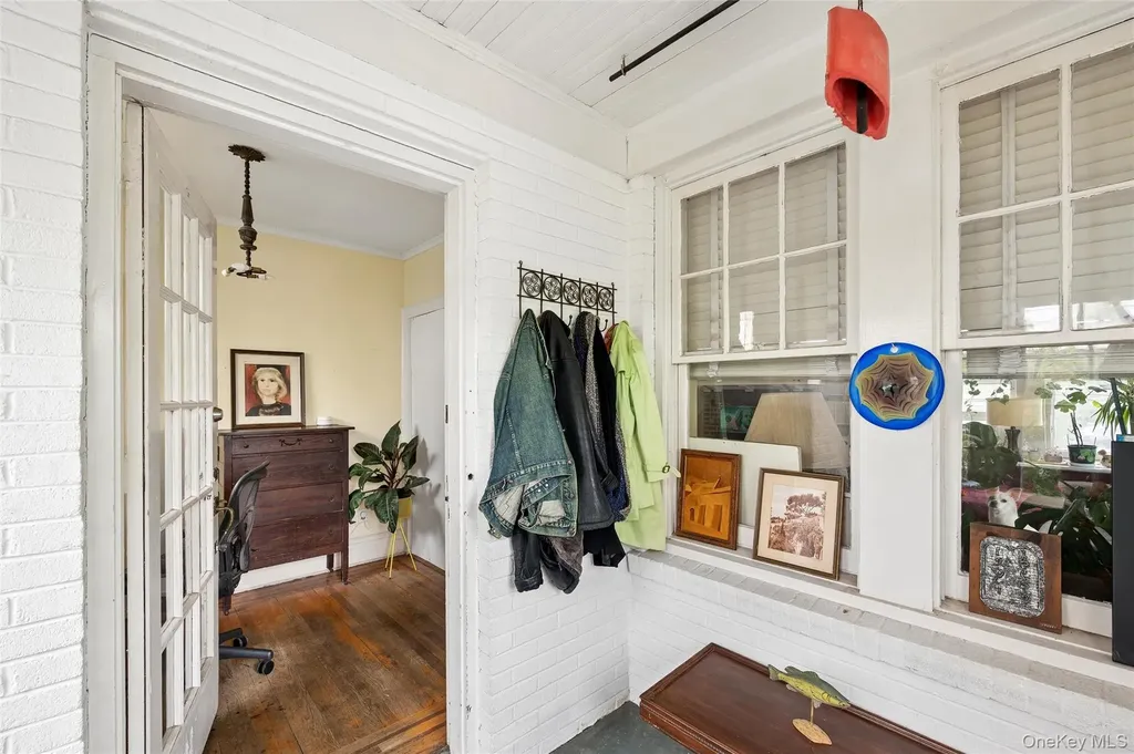 12 Harvard Avenue Hewlett NY 11557