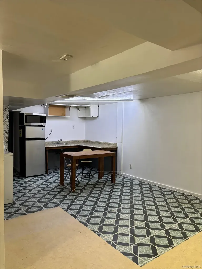 1308 E 223rd Street Bronx NY 10466
