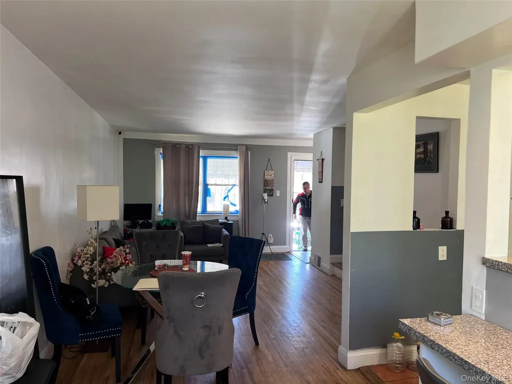 1308 E 223rd Street Bronx NY 10466