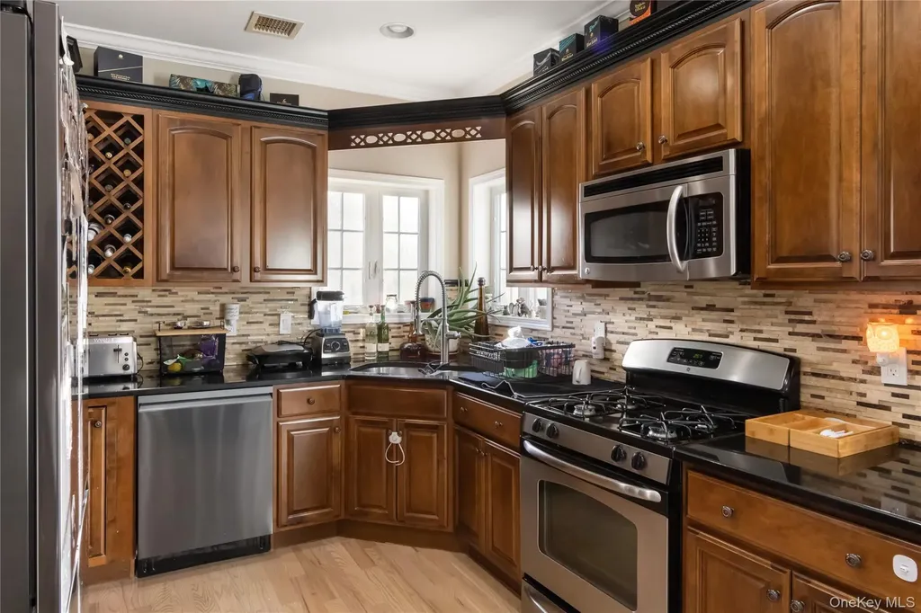 5 Deangelis Drive Monroe NY 10950