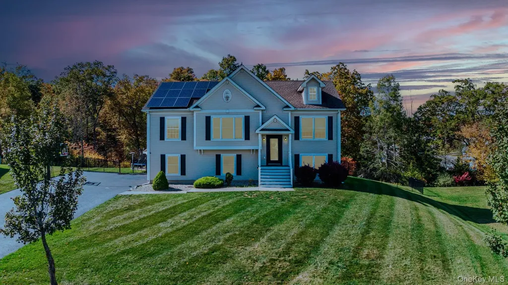 5 Deangelis Drive Monroe NY 10950