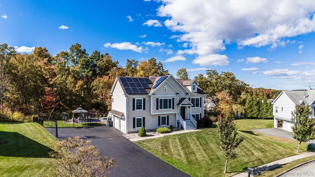 5 Deangelis Drive Monroe NY 10950