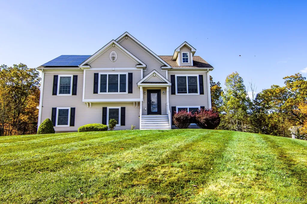 5 Deangelis Drive Monroe NY 10950