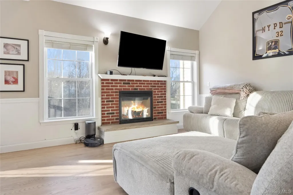 5 Deangelis Drive Monroe NY 10950