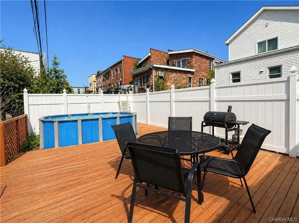 3173 Shore Parkway Brooklyn NY 11235