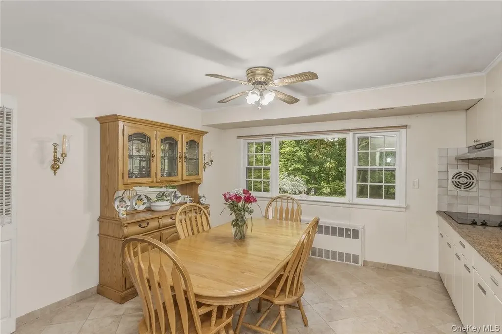 9 Fox Ridge Lane Locust Valley NY 11560