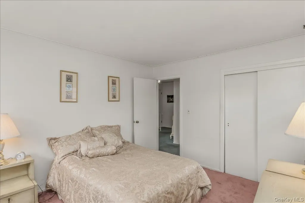 9 Fox Ridge Lane Locust Valley NY 11560