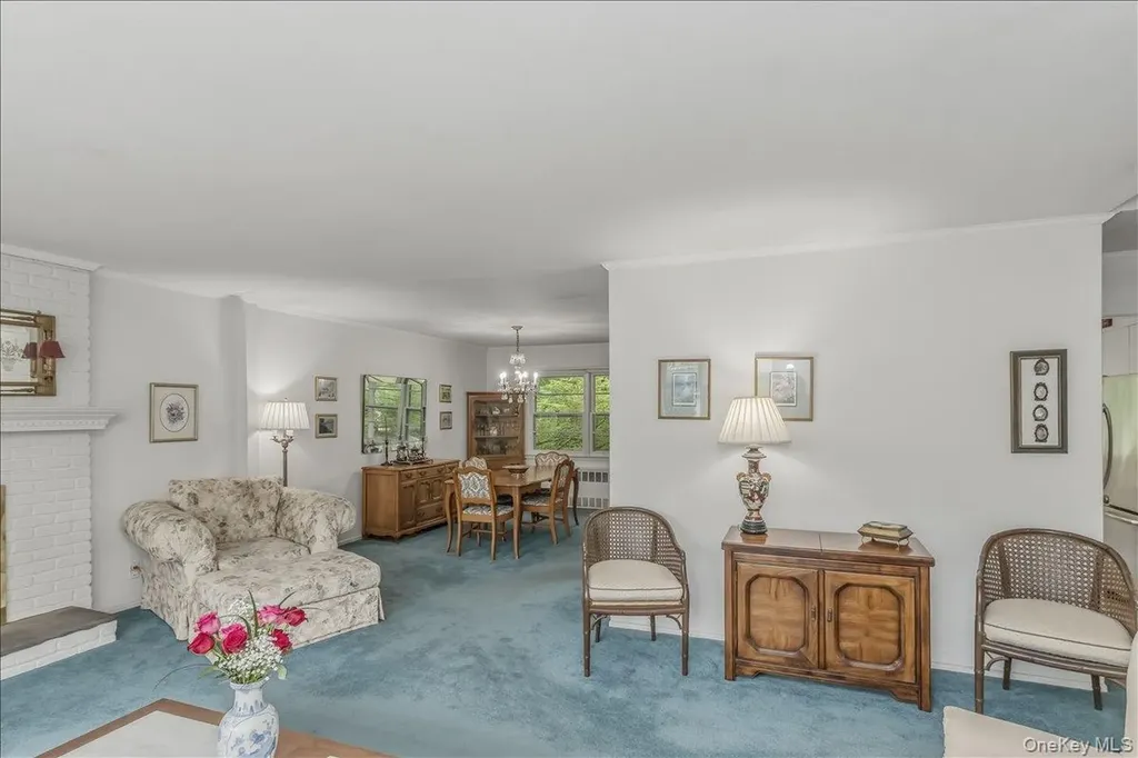 9 Fox Ridge Lane Locust Valley NY 11560
