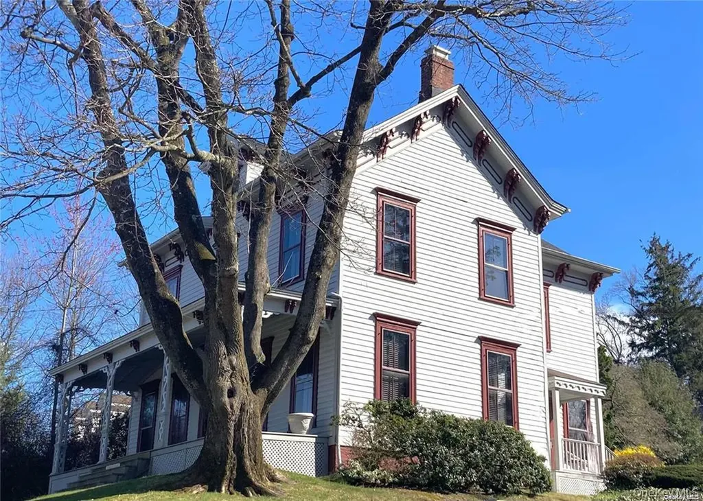 70 E Main Street Oyster Bay NY 11771