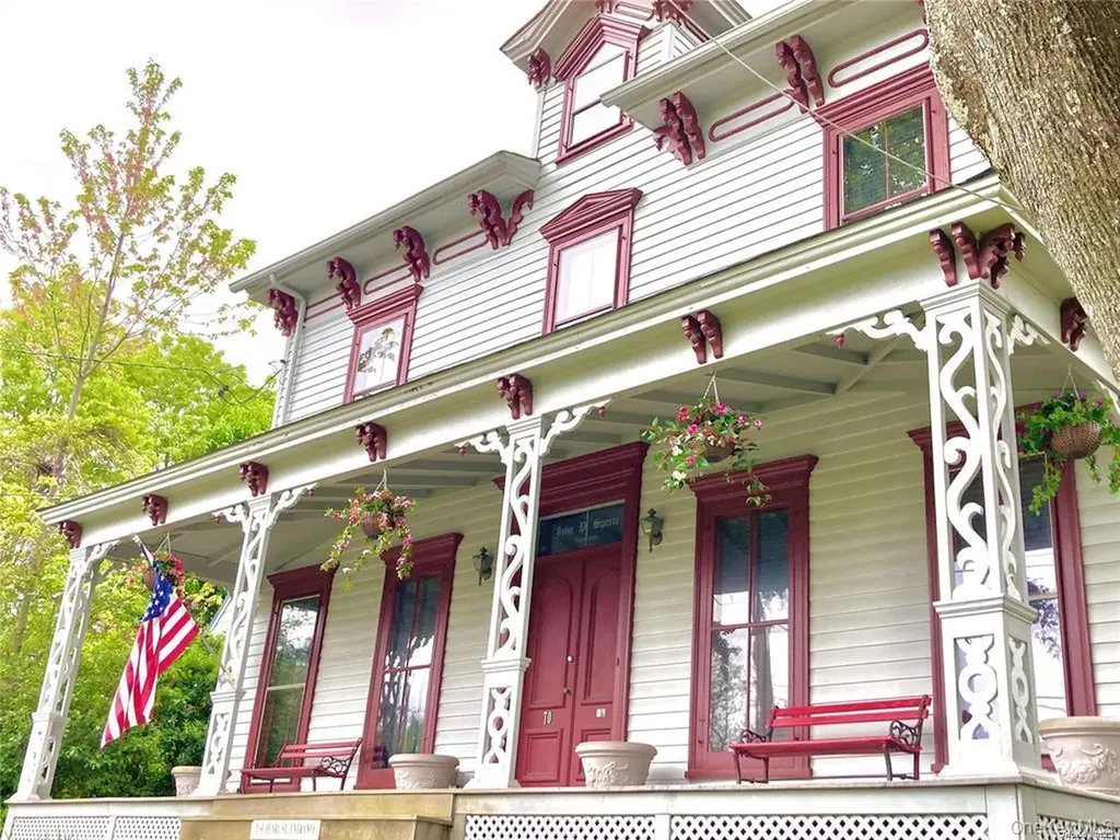 70 E Main Street Oyster Bay NY 11771