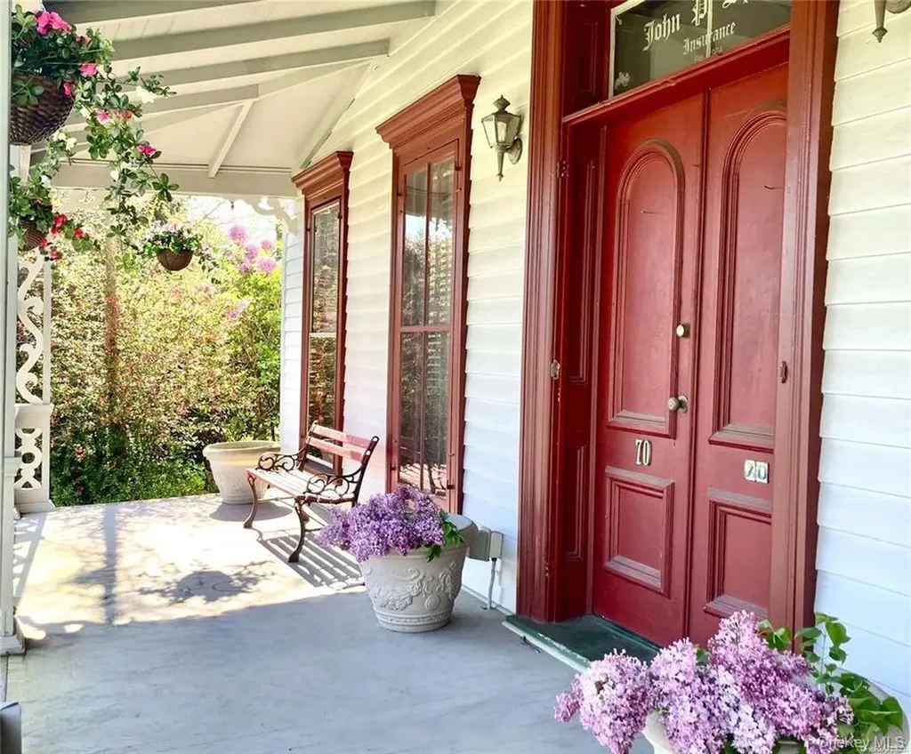 70 E Main Street Oyster Bay NY 11771