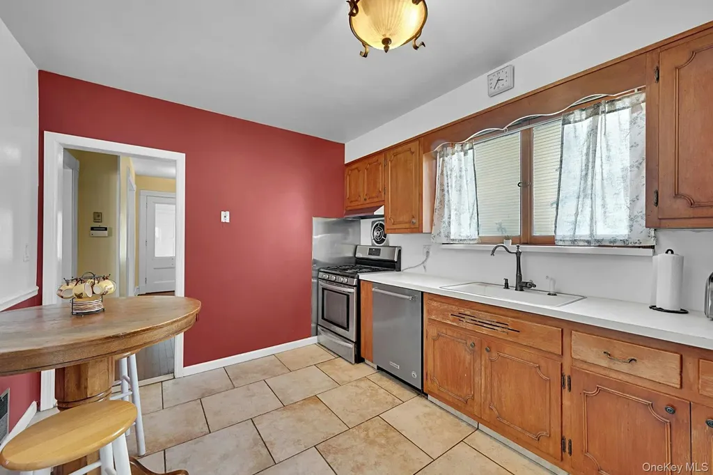 321 Rich Avenue Mount Vernon NY 10552