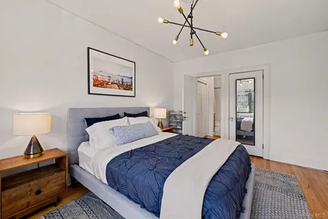1452 Boston Post Road Larchmont NY 10538