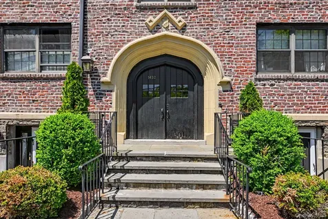 1452 Boston Post Road Larchmont NY 10538