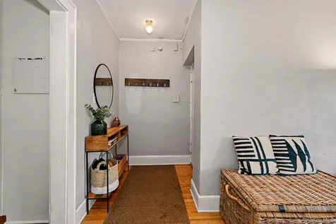 1452 Boston Post Road Larchmont NY 10538