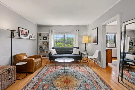 1452 Boston Post Road Larchmont NY 10538