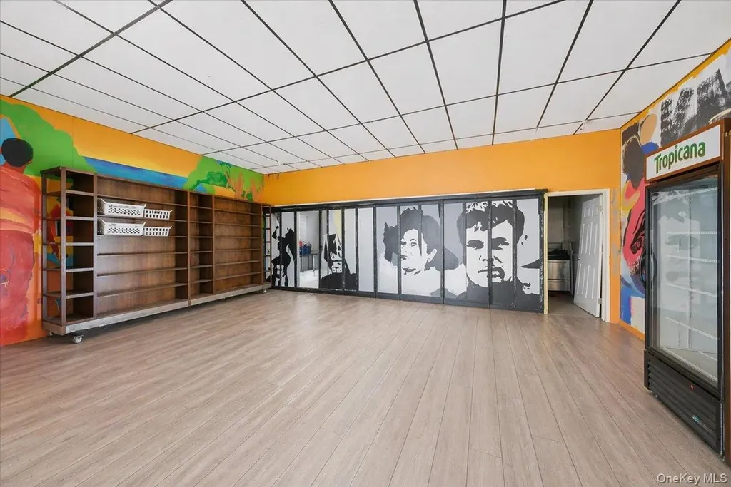 6042 55th Street Maspeth NY 11378