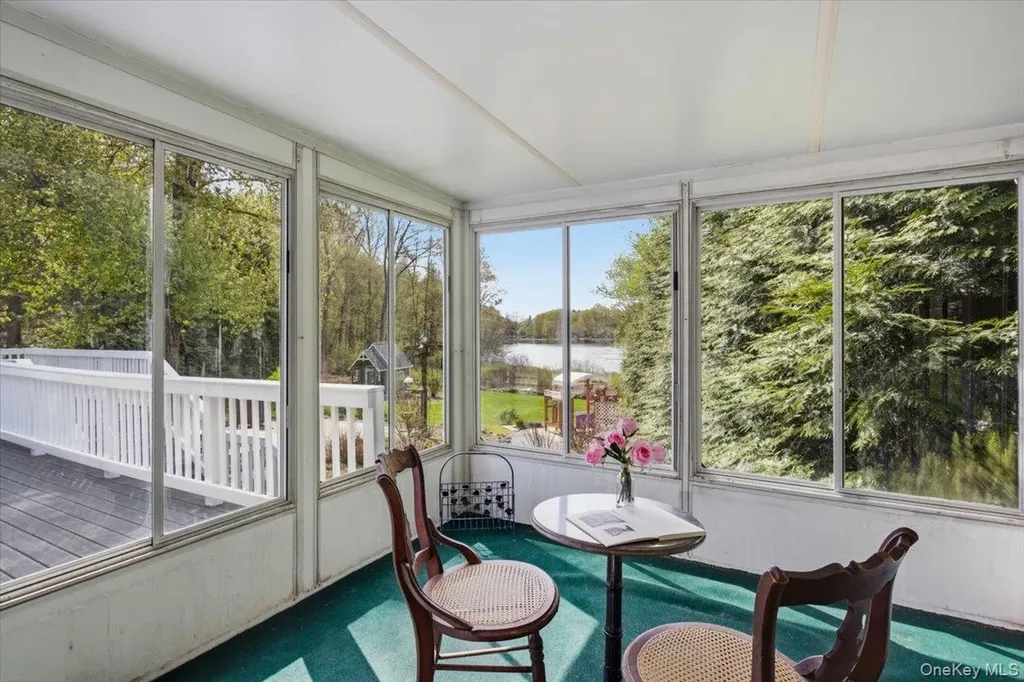 11 Lower Lake Road Mahopac NY 10541