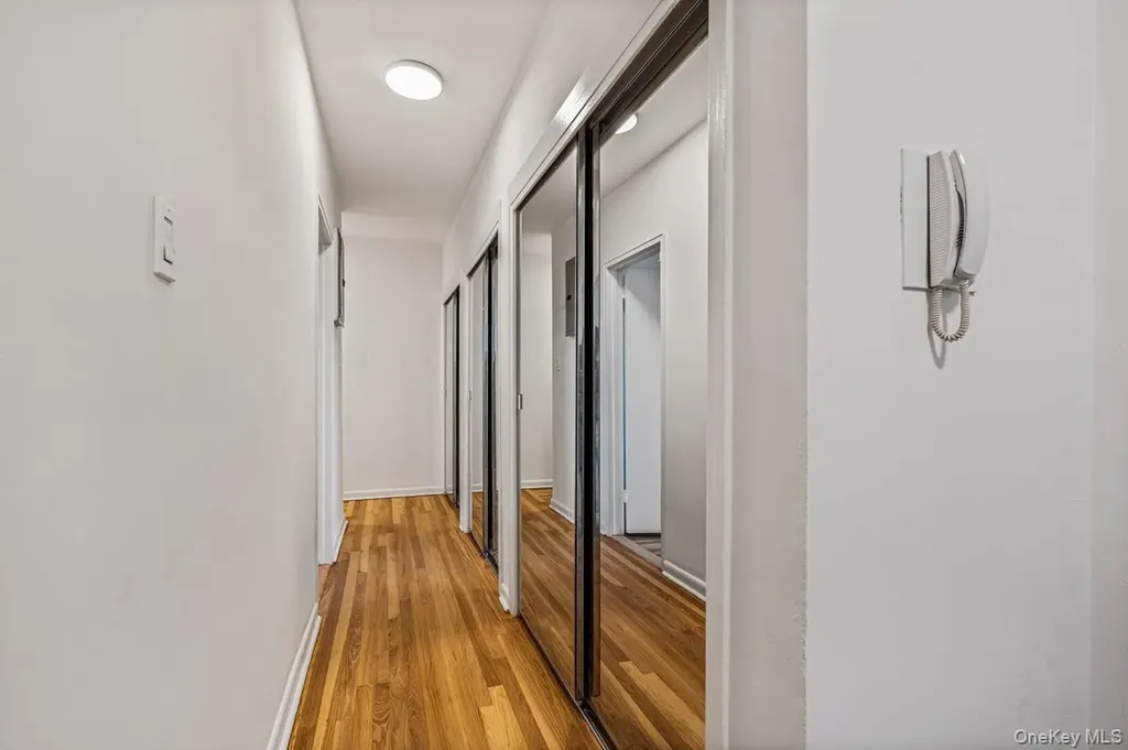 162-01 Powells Cove Boulevard Beechhurst NY 11357