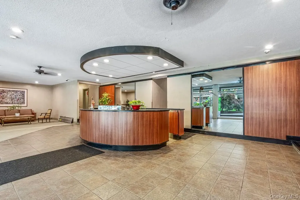 162-01 Powells Cove Boulevard Beechhurst NY 11357