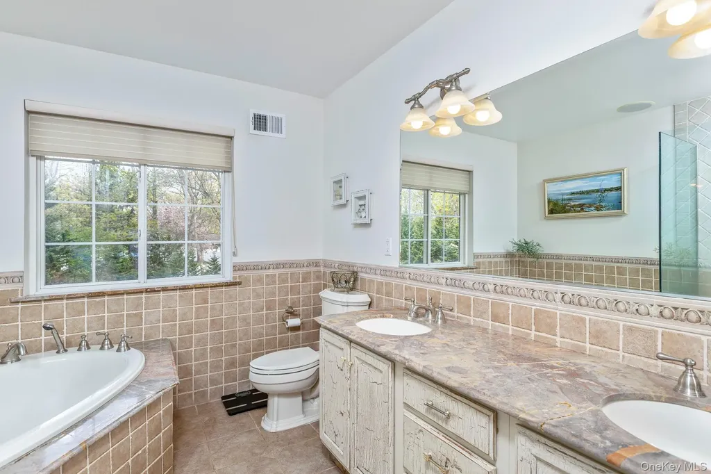 2 Crystal Court Smithtown NY 11787
