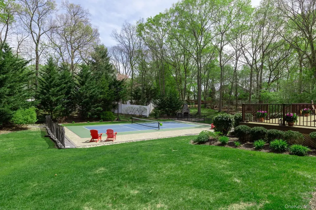 2 Crystal Court Smithtown NY 11787