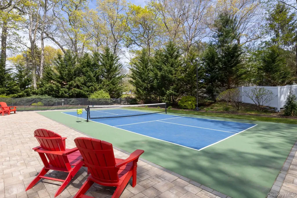 2 Crystal Court Smithtown NY 11787