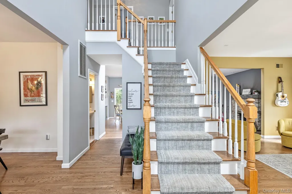 2 Crystal Court Smithtown NY 11787
