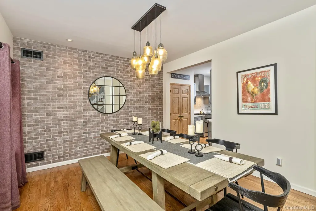 2 Crystal Court Smithtown NY 11787