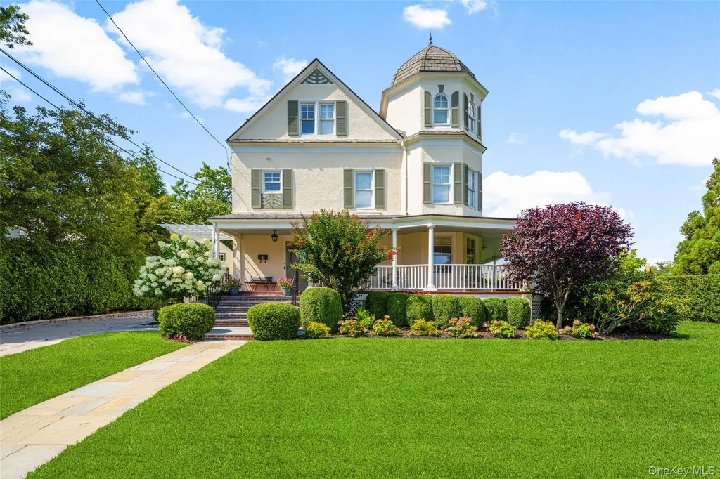 6 Linden Avenue Larchmont NY 10538
