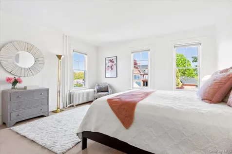 6 Linden Avenue Larchmont NY 10538