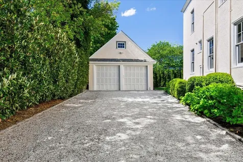 6 Linden Avenue Larchmont NY 10538