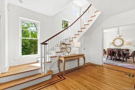 6 Linden Avenue Larchmont NY 10538