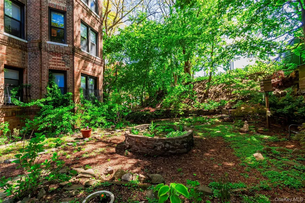 4414 Cayuga Avenue Bronx NY 10471