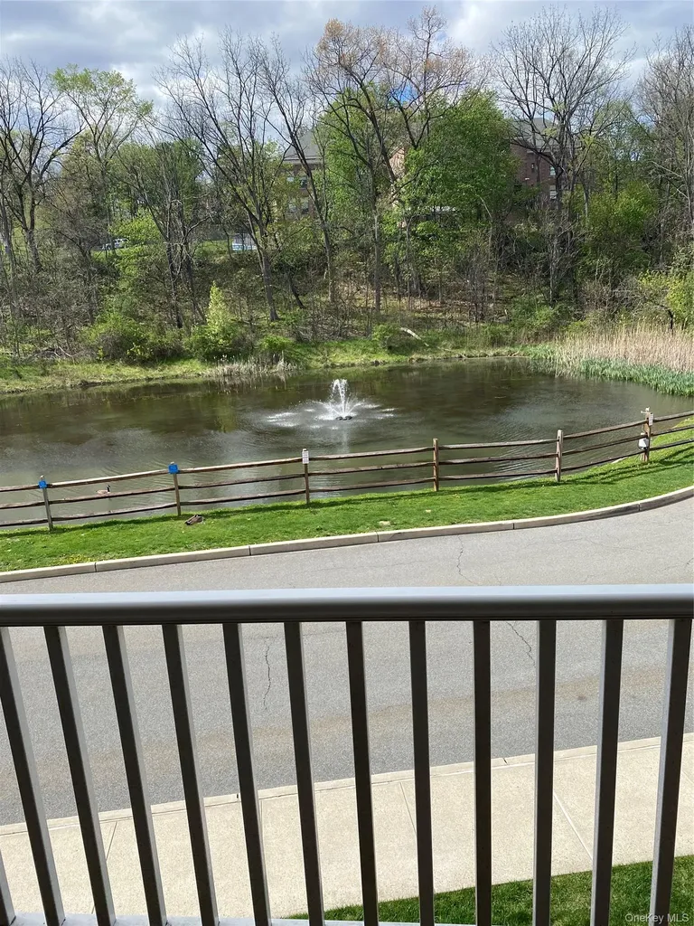 401 Bluestone Court Maybrook NY 12543
