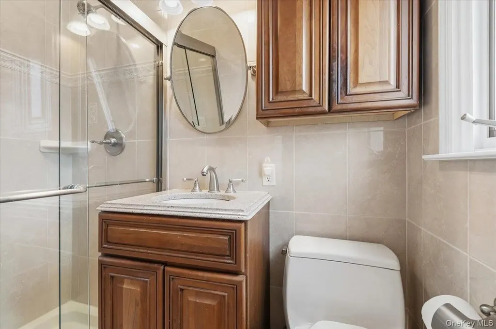 29 Acme Avenue Bethpage NY 11714