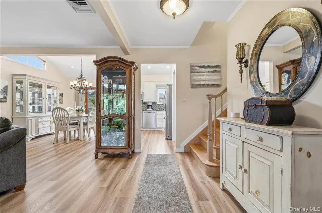 29 Acme Avenue Bethpage NY 11714