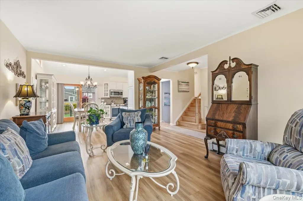 29 Acme Avenue Bethpage NY 11714