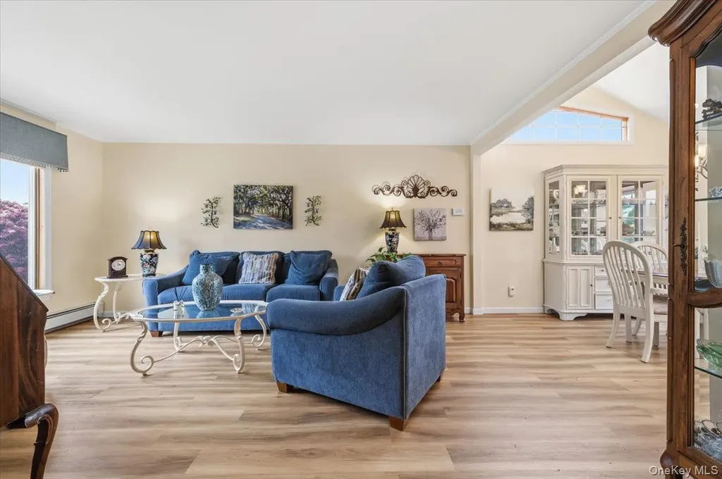 29 Acme Avenue Bethpage NY 11714