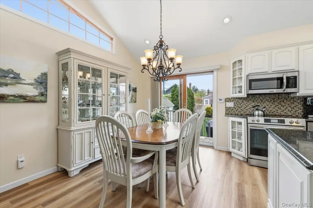 29 Acme Avenue Bethpage NY 11714