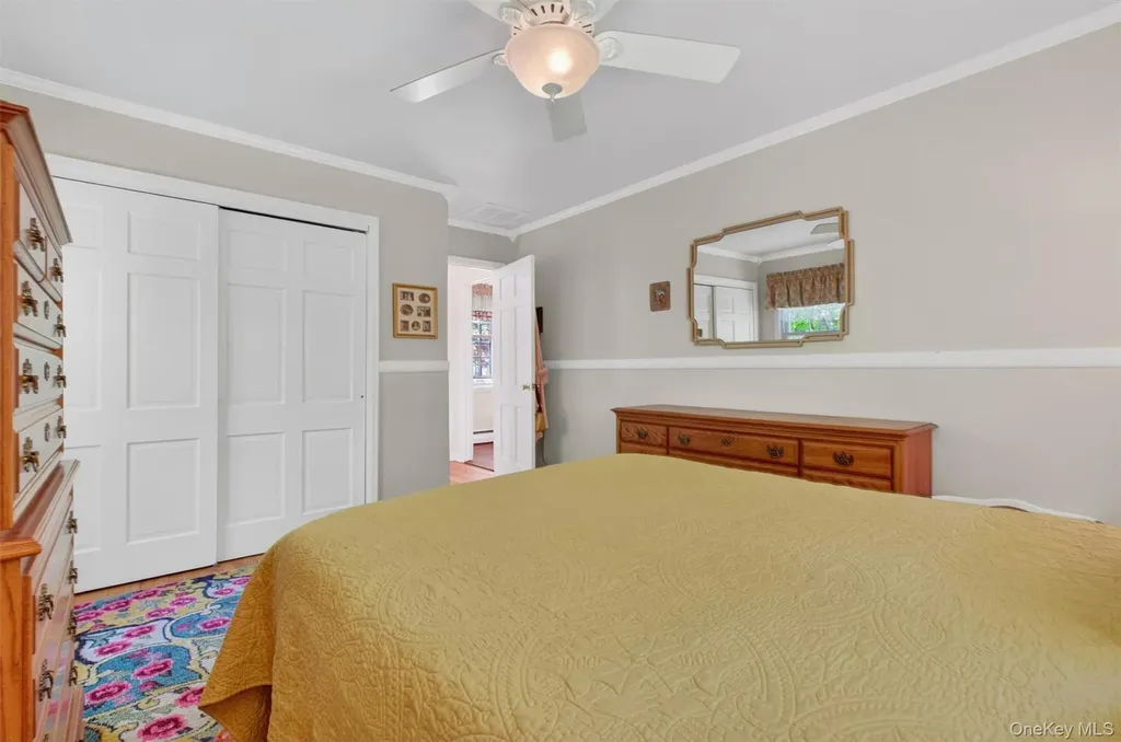 25 Susan Lane Poughkeepsie NY 12603