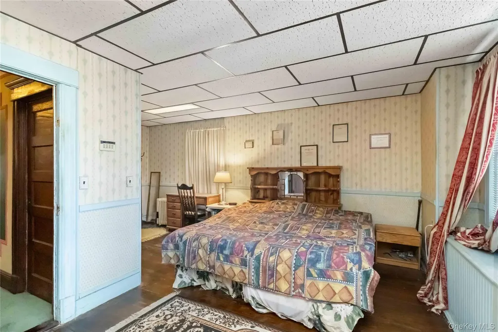 82-04 91st Avenue Woodhaven NY 11421