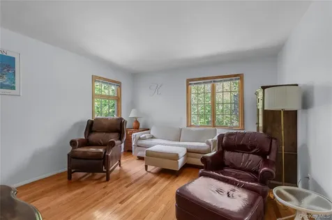 11 North Road Oyster Bay Cove NY 11771