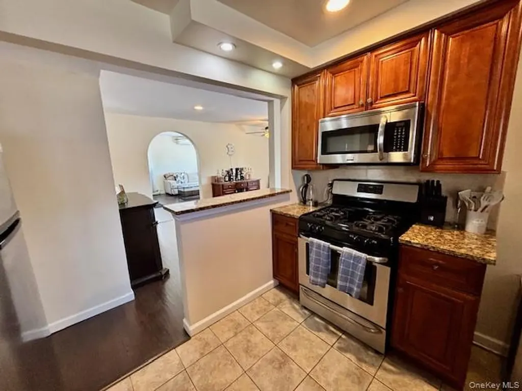 539 W Park Avenue Long Beach NY 11561